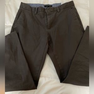 Banana Republic Men’s Gray Pants